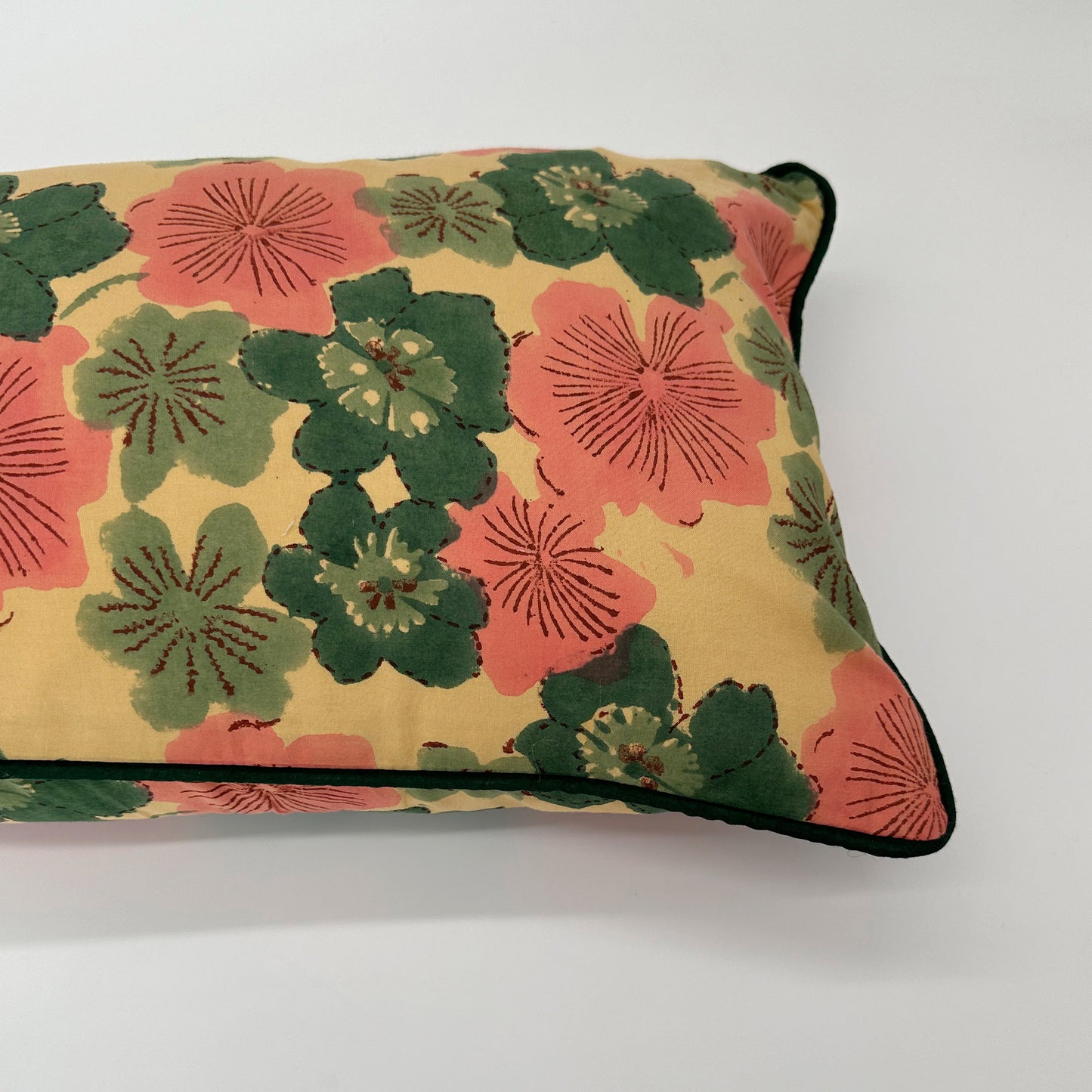 Lumbar hand block piped trim cushion - Margot