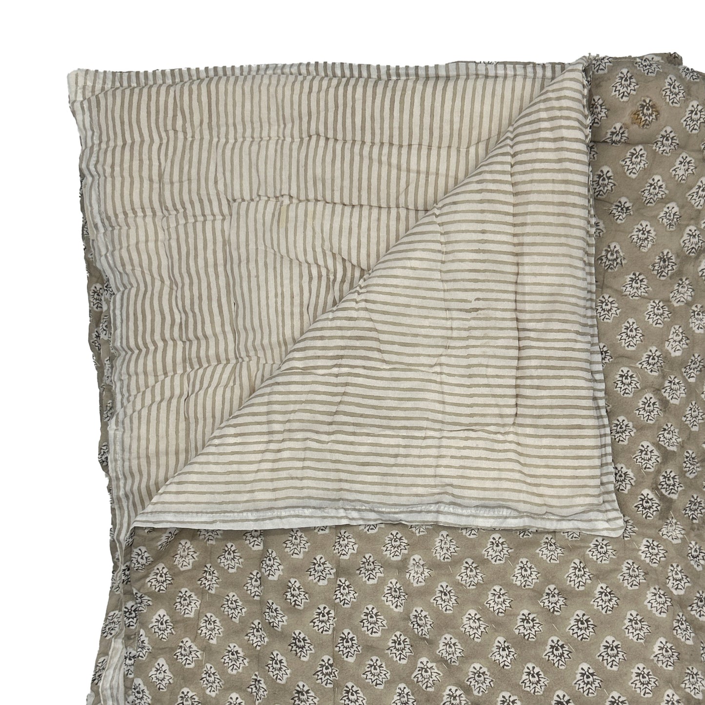 Georgie Handmade Block Print Cotton Quilt in Biscuit