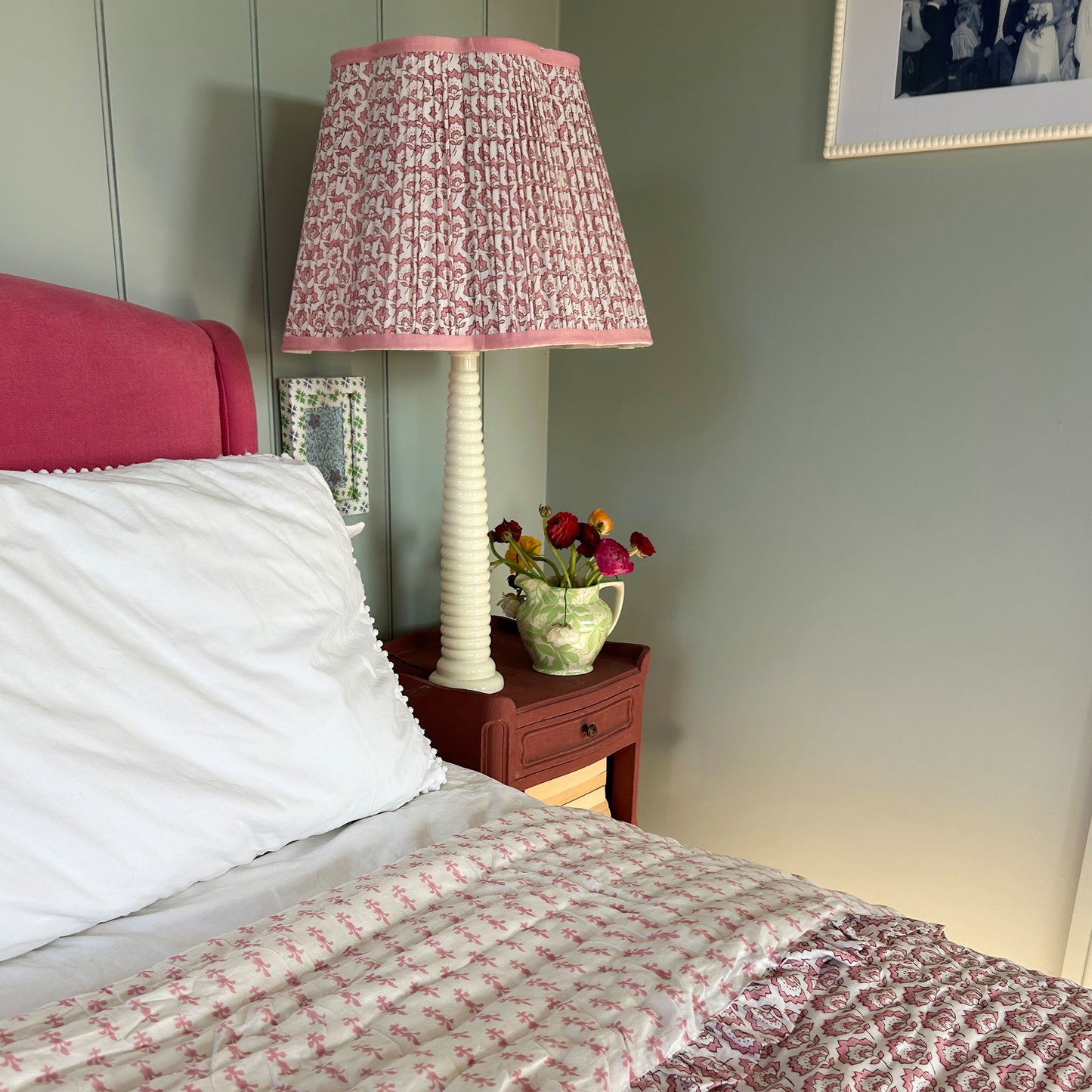 Jennie Pleated Cotton Block Printed Scallop Lampshade in Pink