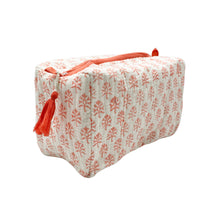  Pink Buti quilted Wash Bag