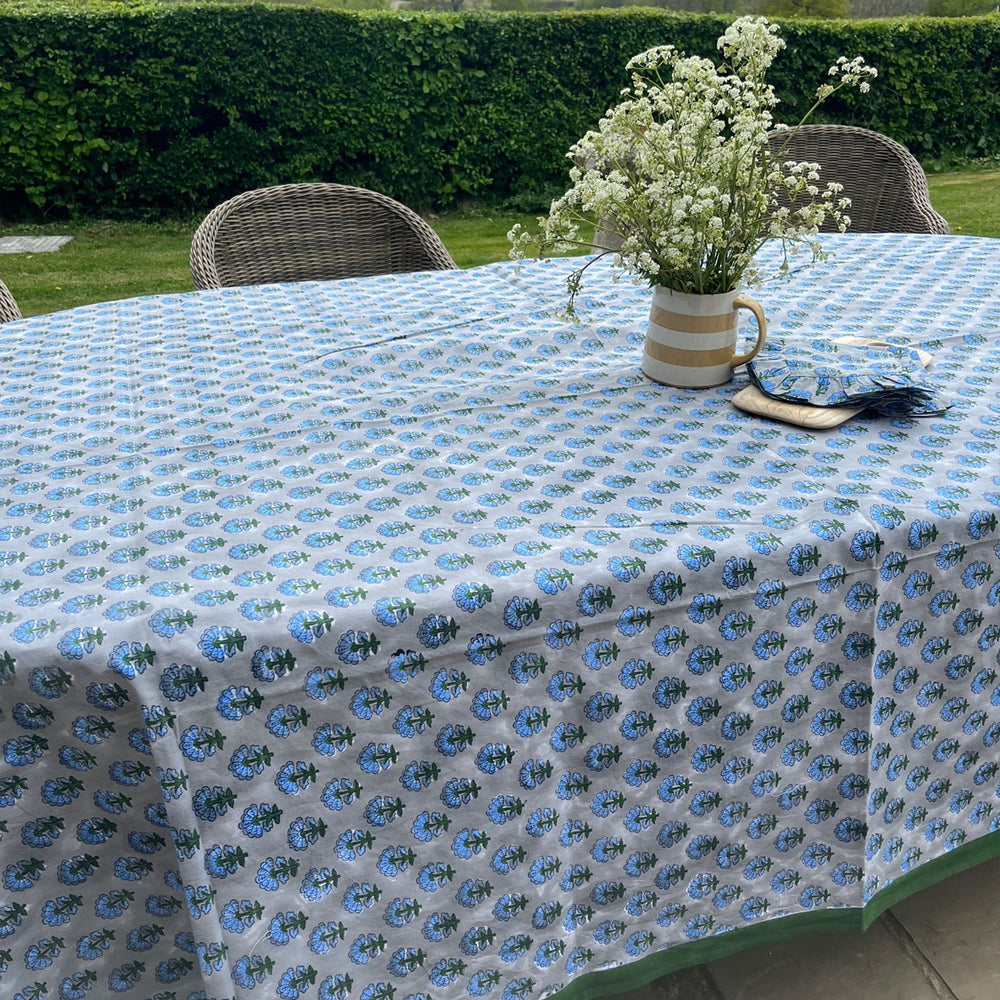 
                  
                    Kitty block printed Napkins (4) - Pale grey with cornflower blue and dark green flowers
                  
                